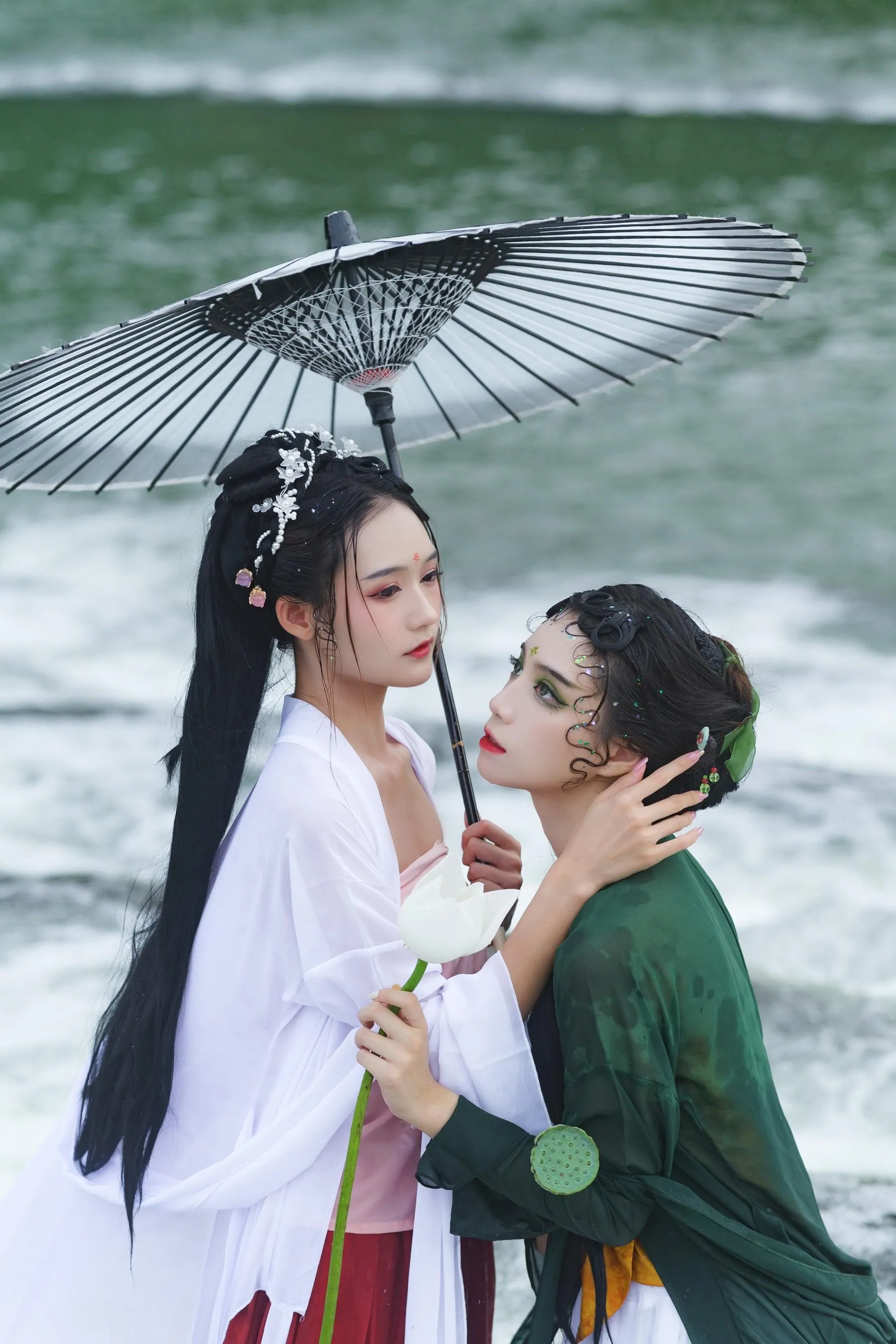 [艺图语] 2022.06.24 青白蛇 兔子Zzz不吃胡萝卜 [26P]插图